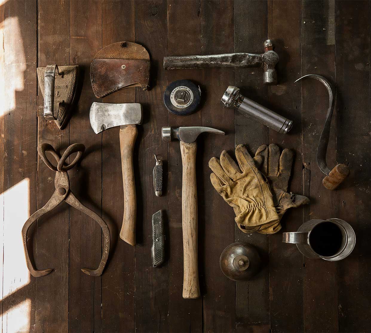 https://www.beyondmag.jp/wp-content/uploads/2021/08/178-tools-498202_1920.jpg