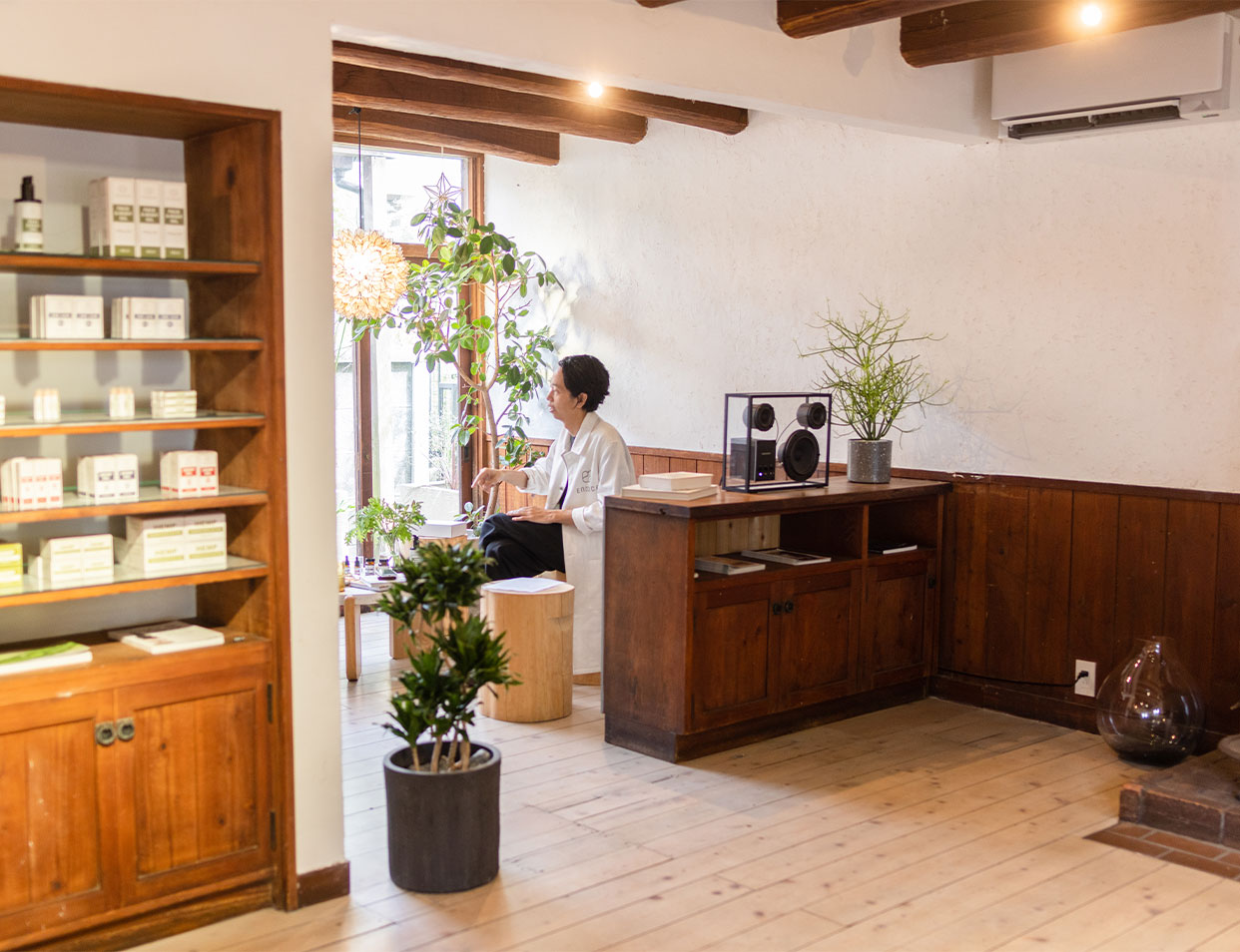 https://www.beyondmag.jp/wp-content/uploads/2022/08/529-Endoca_05.jpg
