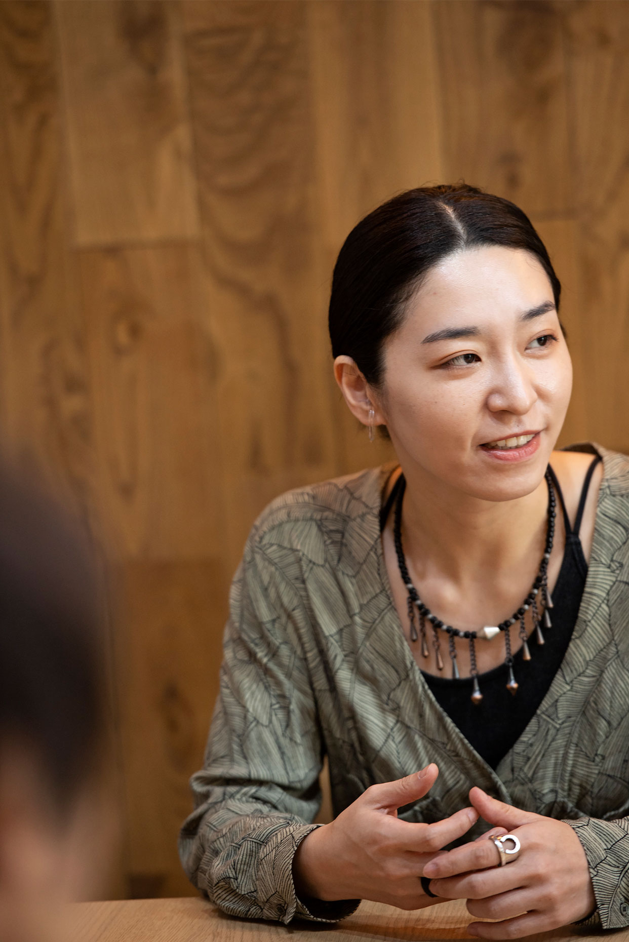 https://www.beyondmag.jp/wp-content/uploads/2022/10/559_03★B_BYD7613.jpg