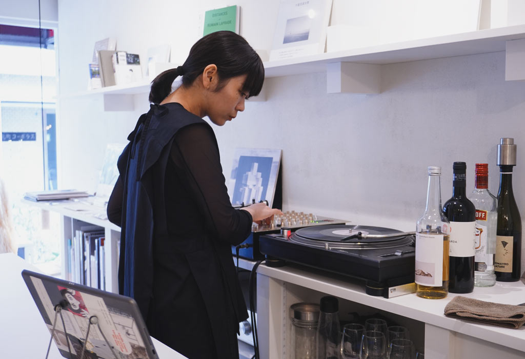 https://www.beyondmag.jp/wp-content/uploads/2023/12/780_beyond_honnoshiori06.jpg