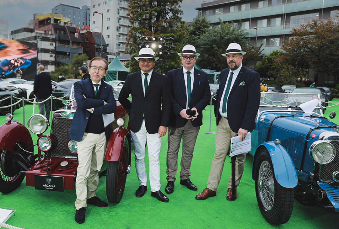 https://www.beyondmag.jp/wp-content/uploads/2024/01/836_231221_Aston_Martin_04.jpg