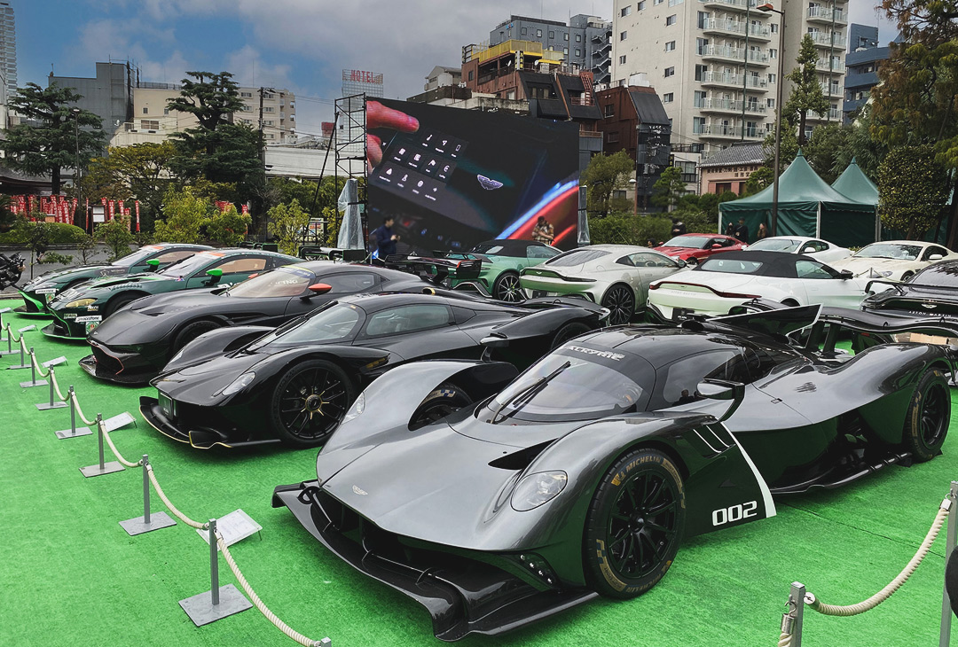 https://www.beyondmag.jp/wp-content/uploads/2024/01/836_231221_Aston_Martin_07.jpg