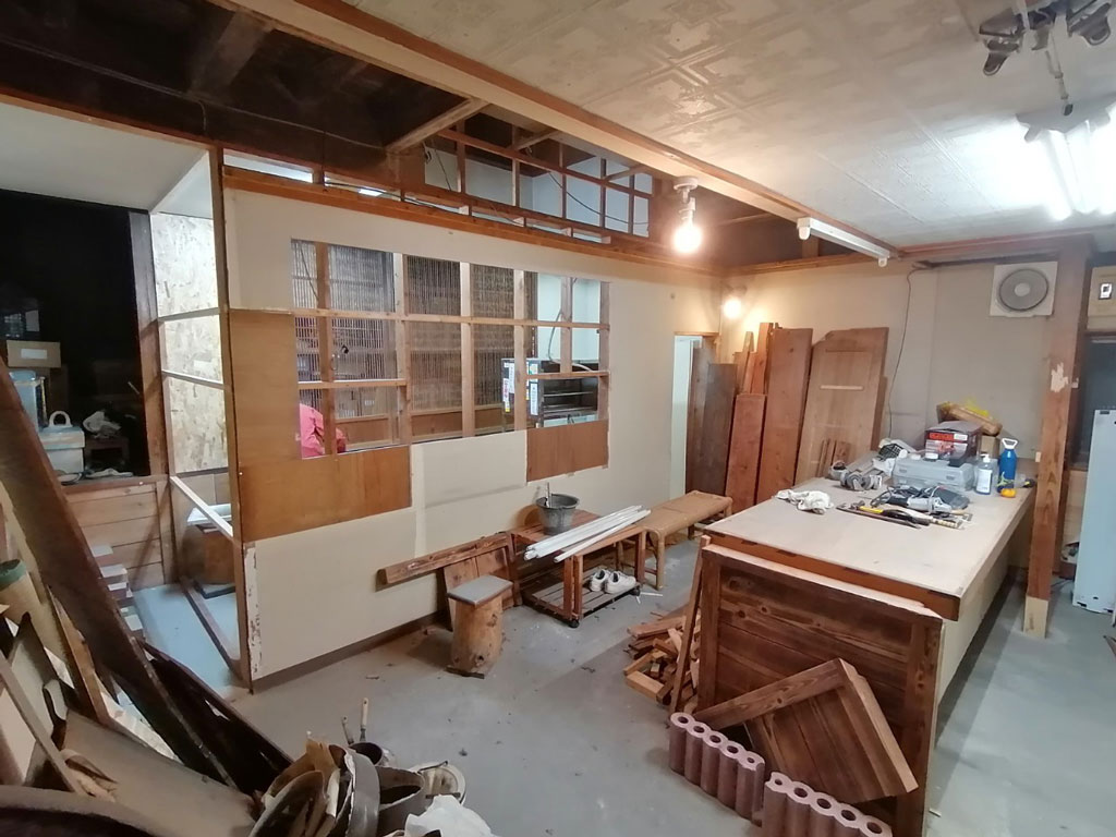 https://www.beyondmag.jp/wp-content/uploads/2024/10/952_⑨改装中.jpg