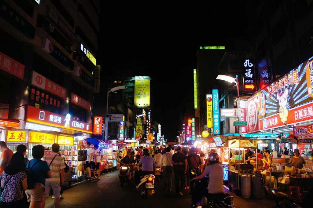 https://www.beyondmag.jp/wp-content/uploads/2025/09/1121_高雄3・.jpg